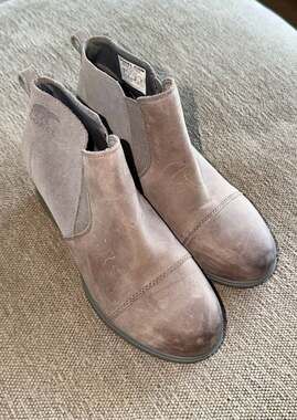 Sorel Women's Evie Pull-On Waterproof distressed Suede Wedge Ankle Boots, Quarry
